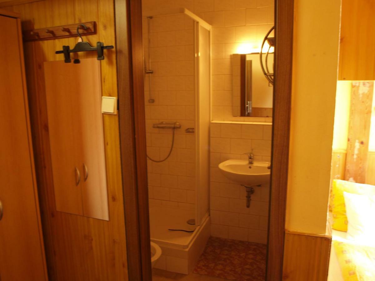 Hotel Kormoran Zlenice Camera foto